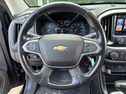 Used 2017 Chevrolet Colorado LT w/ LT Convenience Package AWD/4WD image 16