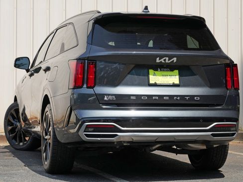 Used 2022 Kia Sorento SX FWD image 5