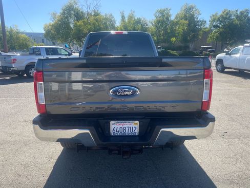 Used 2018 Ford F350 XLT AWD/4WD image 8