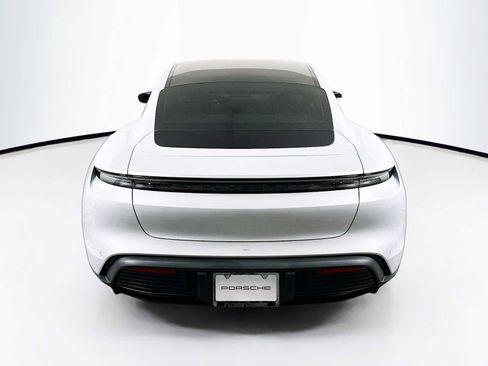 Certified 2025 Porsche Taycan image 10