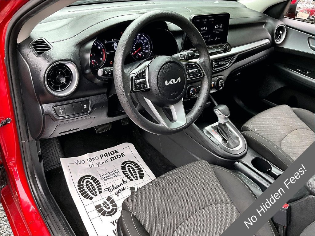 Used 2022 Kia Forte LXS FWD image 11