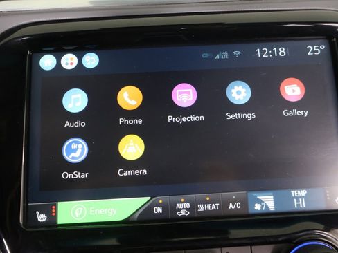 Used 2019 Chevrolet Bolt Premier w/ Infotainment Package image 45