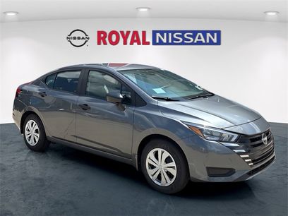 Used 2025 Nissan Versa S w/ Trunk Package