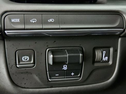 Used 2022 Cadillac Escalade ESV Sport Platinum RWD image 47