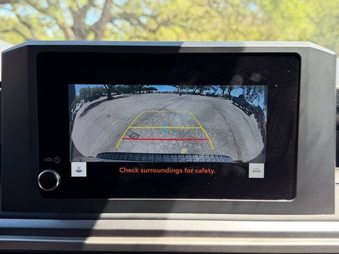 Used 2025 Toyota 4Runner TRD Off-Road image 17