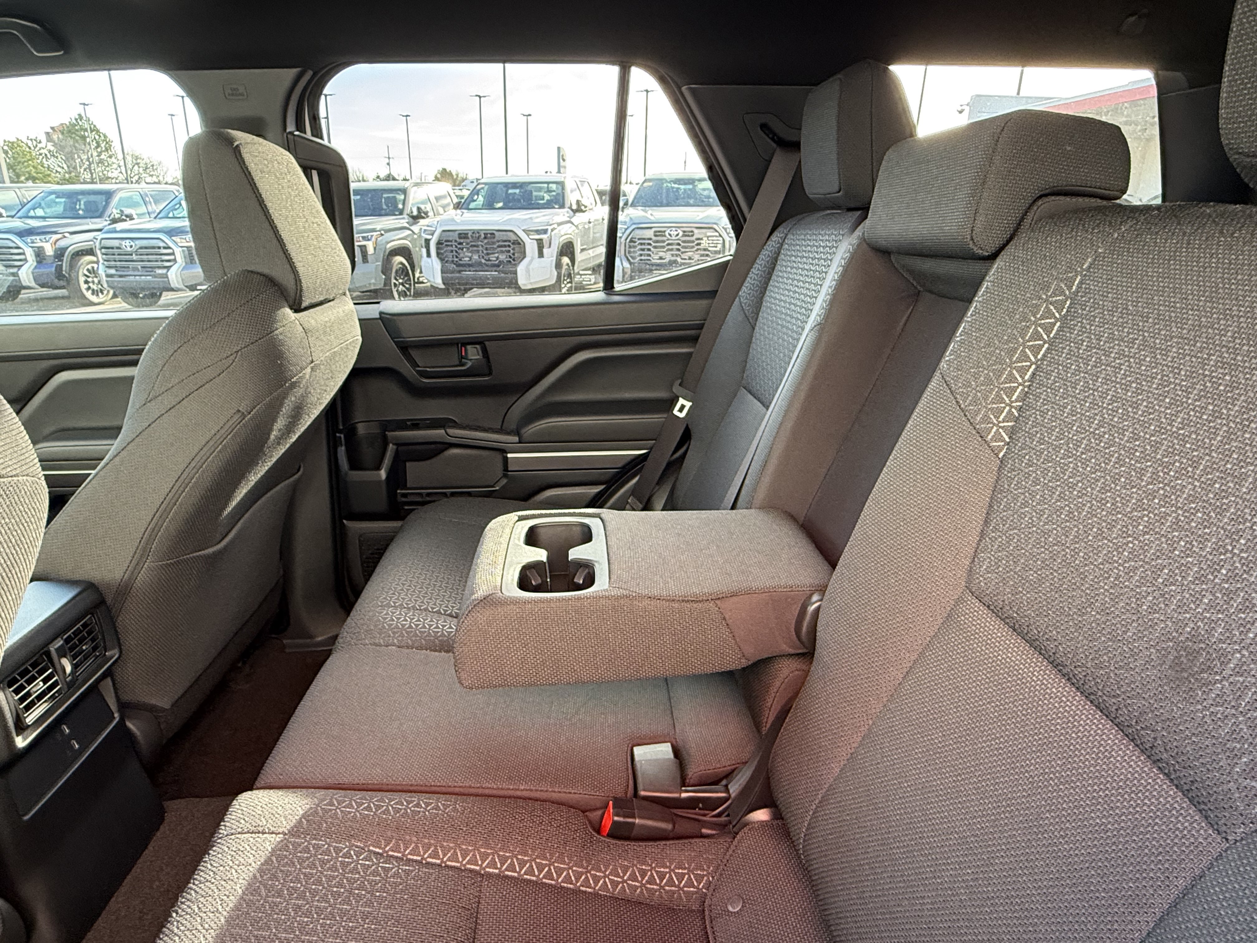 New 2026 Toyota 4Runner SR5 AWD/4WD image 13