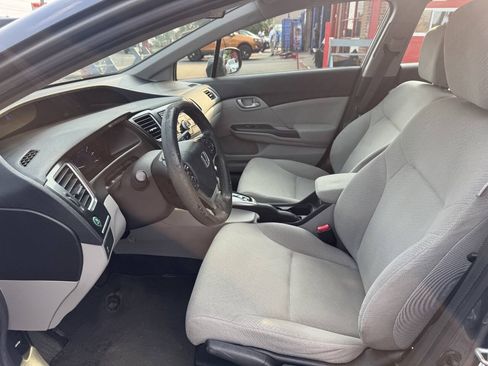 Used 2013 Honda Civic LX image 12