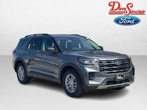 New 2026 Ford Explorer Active image 4