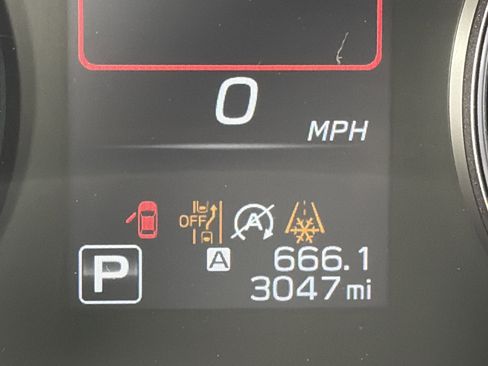 Used 2025 Subaru Legacy Premium image 5