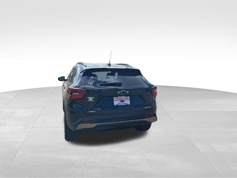 Used 2026 Chevrolet Trax ACTIV image 9