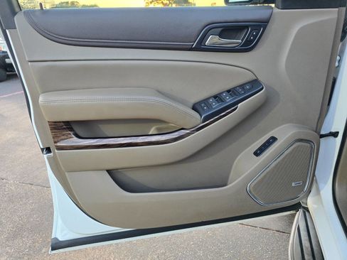 Used 2015 GMC Yukon SLT w/ HD Trailering Package image 14