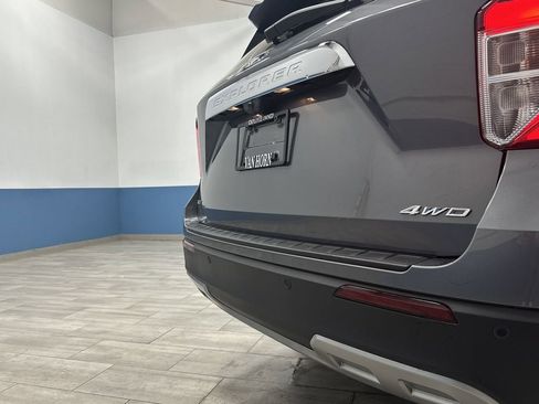 Used 2023 Ford Explorer XLT w/ Equipment Group 202A image 33