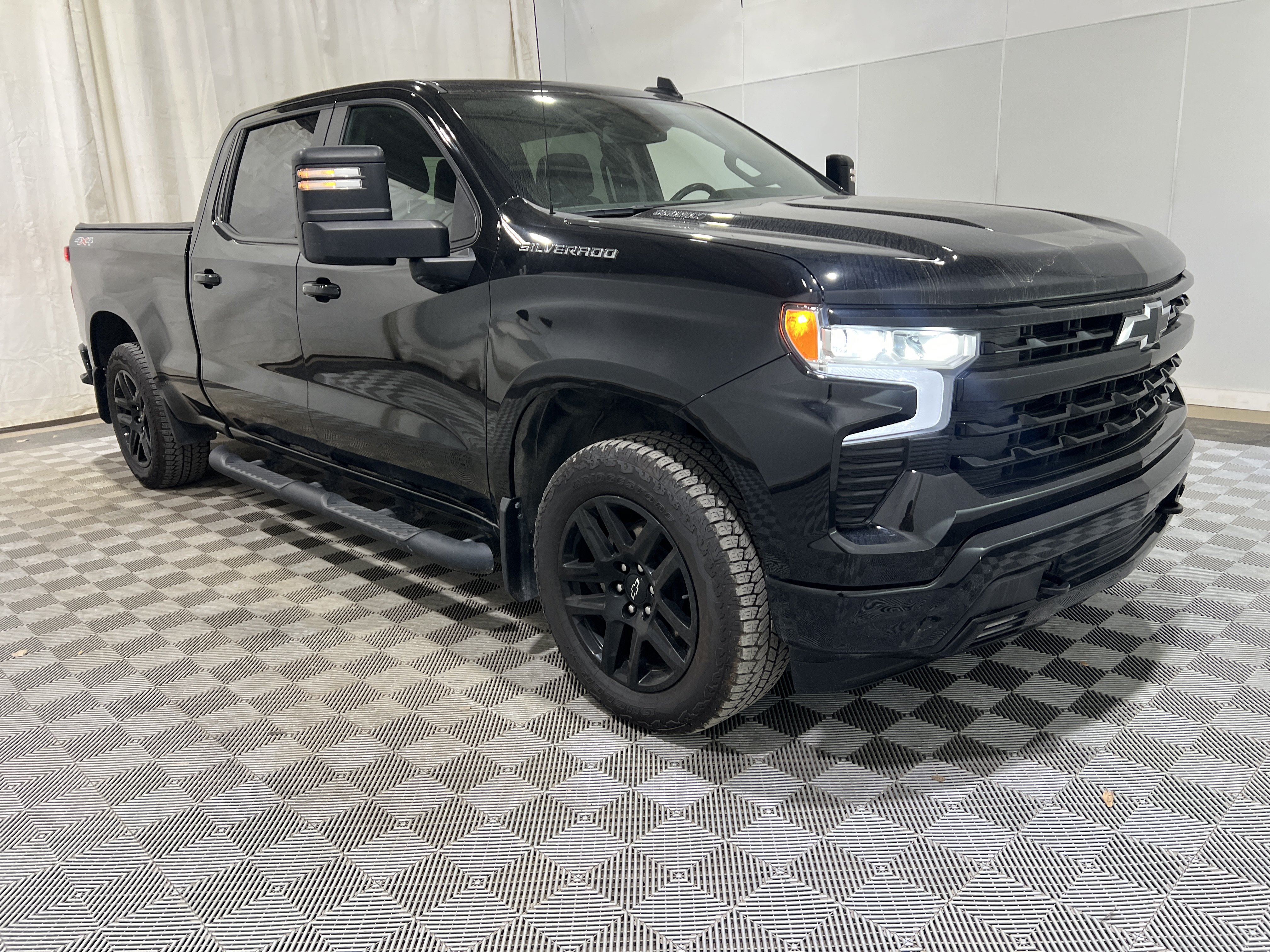 Used 2024 Chevrolet Silverado 1500 RST w/ True North Edition Plus AWD/4WD image 4