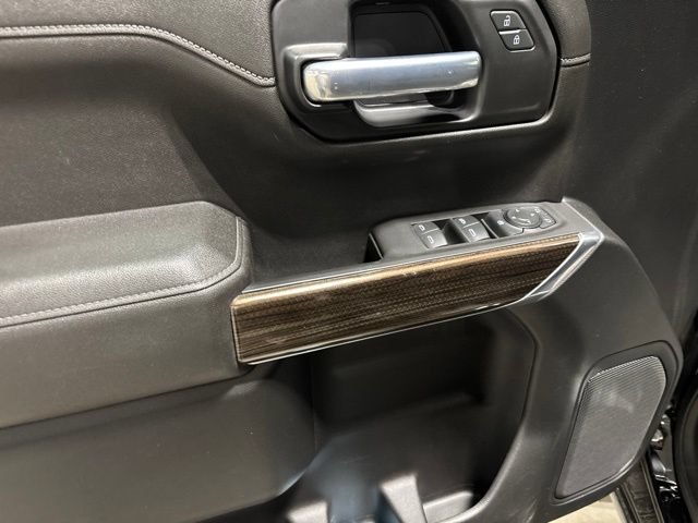 Used 2021 Chevrolet Silverado 1500 RST AWD/4WD image 13