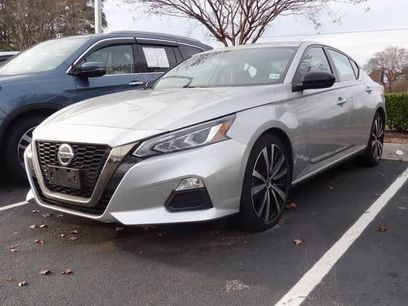 Used 2022 Nissan Altima 2.5 SR