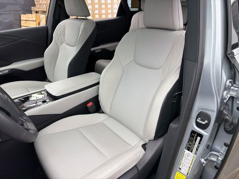 Used 2025 Lexus RX 350 Premium image 20
