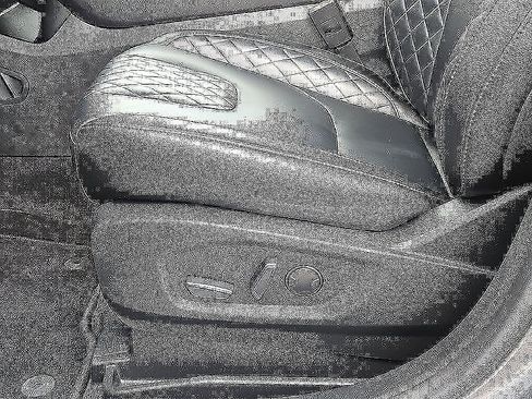 Used 2023 Ford Edge Titanium w/ Cargo Accessory Package AWD/4WD image 19