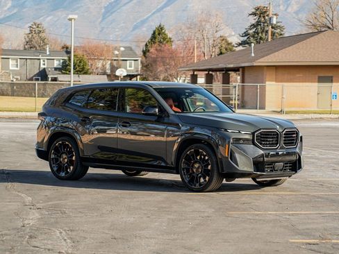 Used 2025 BMW XM Label Red image 3