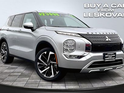 Used 2023 Mitsubishi Outlander SE