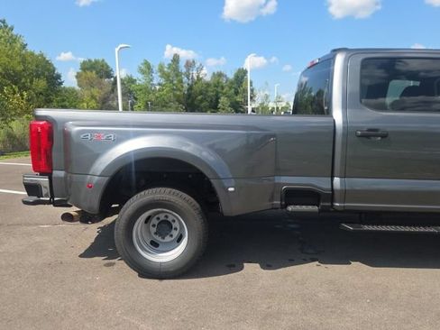 Used 2026 Ford F350 XLT AWD/4WD image 7