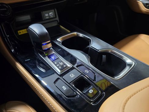 Used 2023 Lexus NX 250 FWD w/ Premium Package image 23