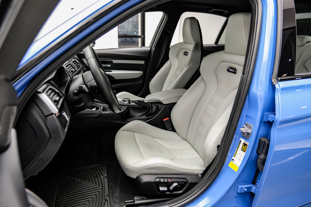 Used 2018 BMW M3 RWD image 45