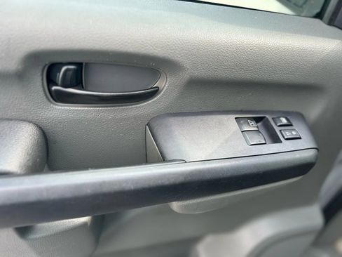 Used 2017 Nissan NV 3500 SL image 12