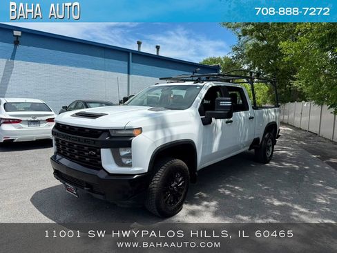 Used 2021 Chevrolet Silverado 2500 W/T AWD/4WD image 1