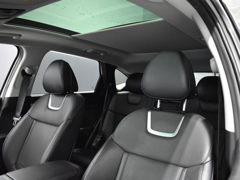 Used 2023 Hyundai Tucson Limited image 16