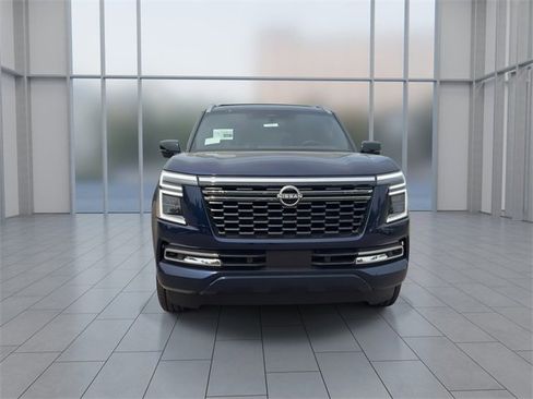 New 2025 Nissan Armada SL w/ Captain's Chari Seat Package image 3