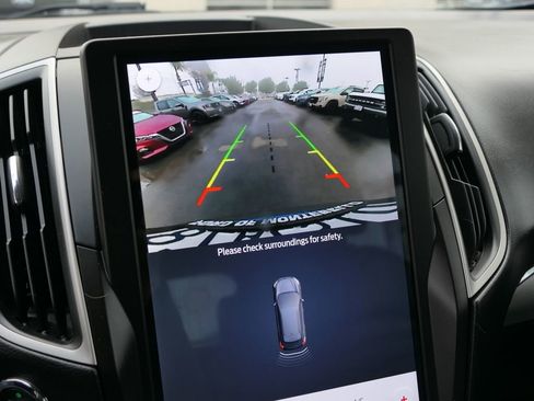 Used 2021 Ford Edge SEL w/ Convenience Package image 21