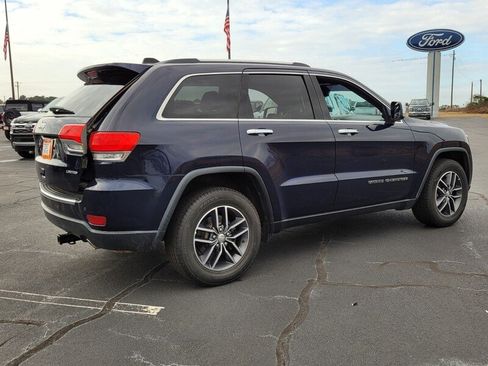 Used 2017 Jeep Grand Cherokee Limited w/ Luxury Group II image 13