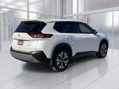 Certified 2023 Nissan Rogue SV image 6