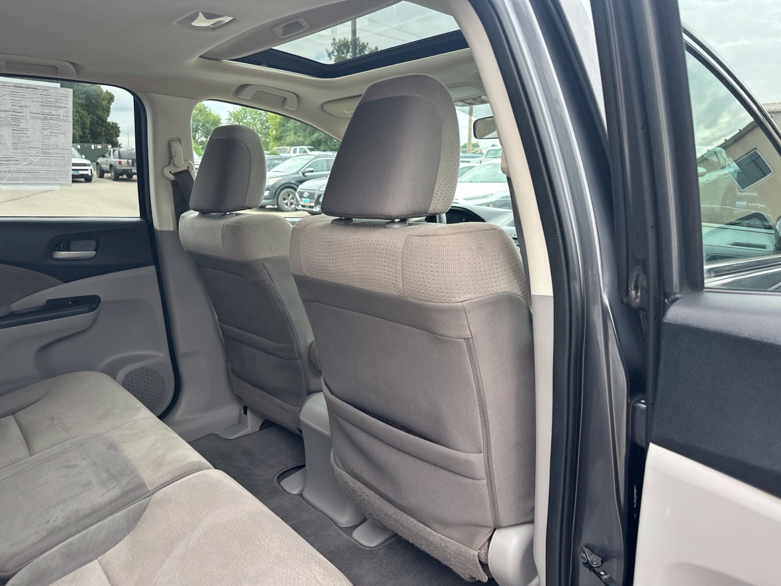 Used 2014 Honda CR-V EX image 27
