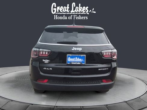 Used 2022 Jeep Compass Sport AWD/4WD image 4