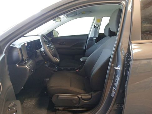 New 2025 Hyundai Kona SE FWD image 9