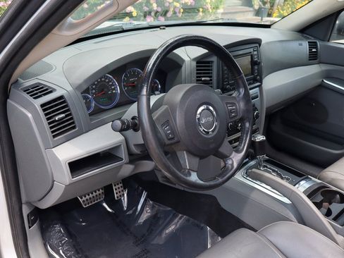 Used 2007 Jeep Grand Cherokee SRT8 w/ SRT Option Group I image 18