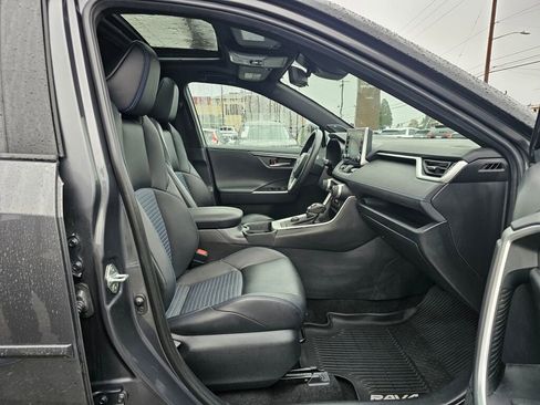 Used 2020 Toyota RAV4 XSE image 10