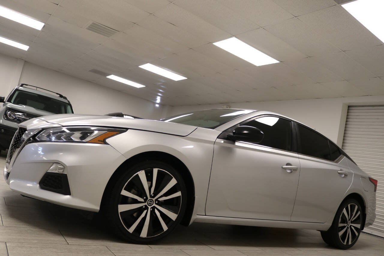 Used 2019 Nissan Altima 2.5 SR AWD/4WD image 10