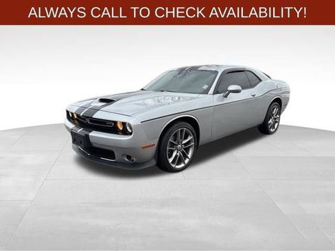 Used 2021 Dodge Challenger GT image 3
