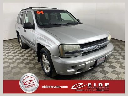 Used 2004 Chevrolet TrailBlazer LS w/ LS Preferred Equipment Group