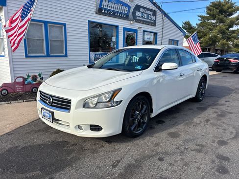 Used 2014 Nissan Maxima 3.5 S w/ Limited Edition Package image 13