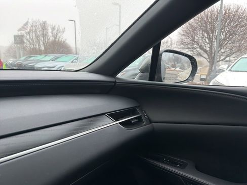 Certified 2025 Lexus RX 350 Premium w/ Accessory Package image 26