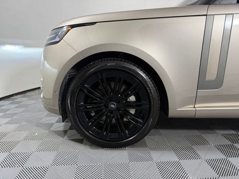 Used 2023 Land Rover Range Rover SE AWD/4WD image 11