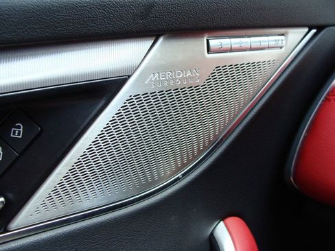 Used 2021 Jaguar F-PACE R-Dynamic S image 30