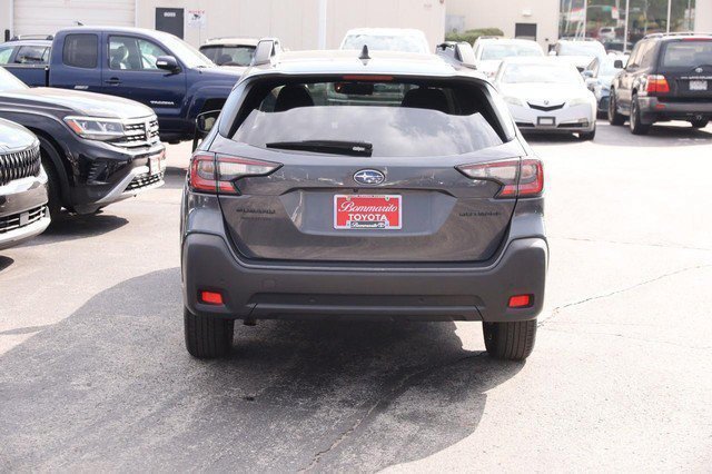 Used 2025 Subaru Outback Onyx Edition AWD/4WD image 6