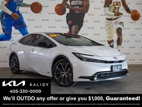 Used 2024 Toyota Prius Limited w/ Limited Premium Package image 1