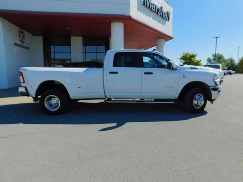 Used 2024 RAM 3500 Big Horn image 26