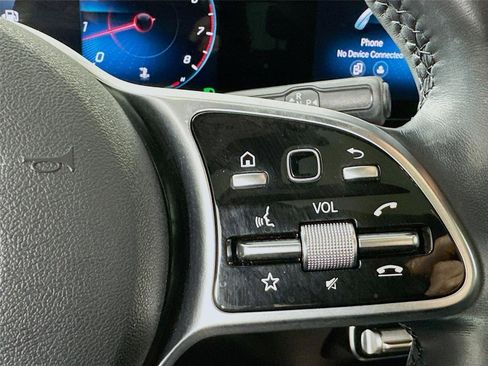 Certified 2023 Mercedes-Benz GLA 250 4MATIC image 13