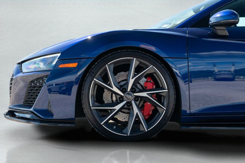 Used 2022 Audi R8 V10 performance w/ Sport Exhaust Package RWD image 14